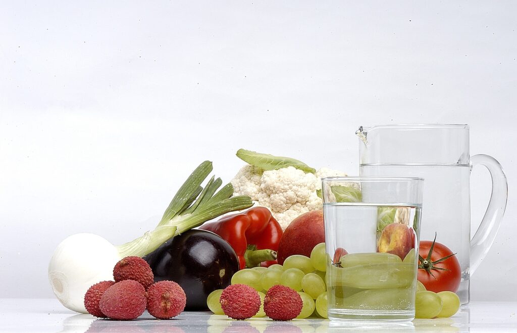 Nahrung mit wenigen Kalorien wie Obst und Gemüse kommen beim Fasten zum Einsatz